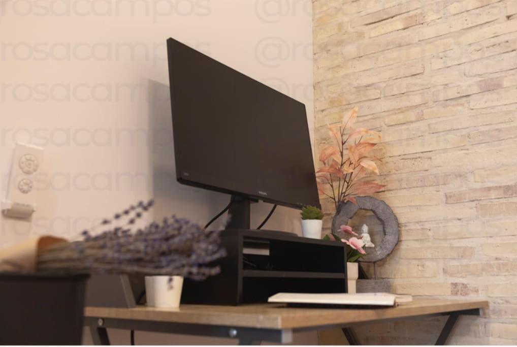 Rb - Urban Loft Retreat, Comfort & Good Location Valencia Exterior foto